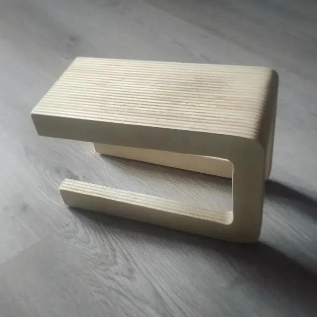 GUITAR FOOT REST