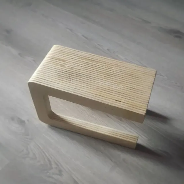 GUITAR FOOT REST
